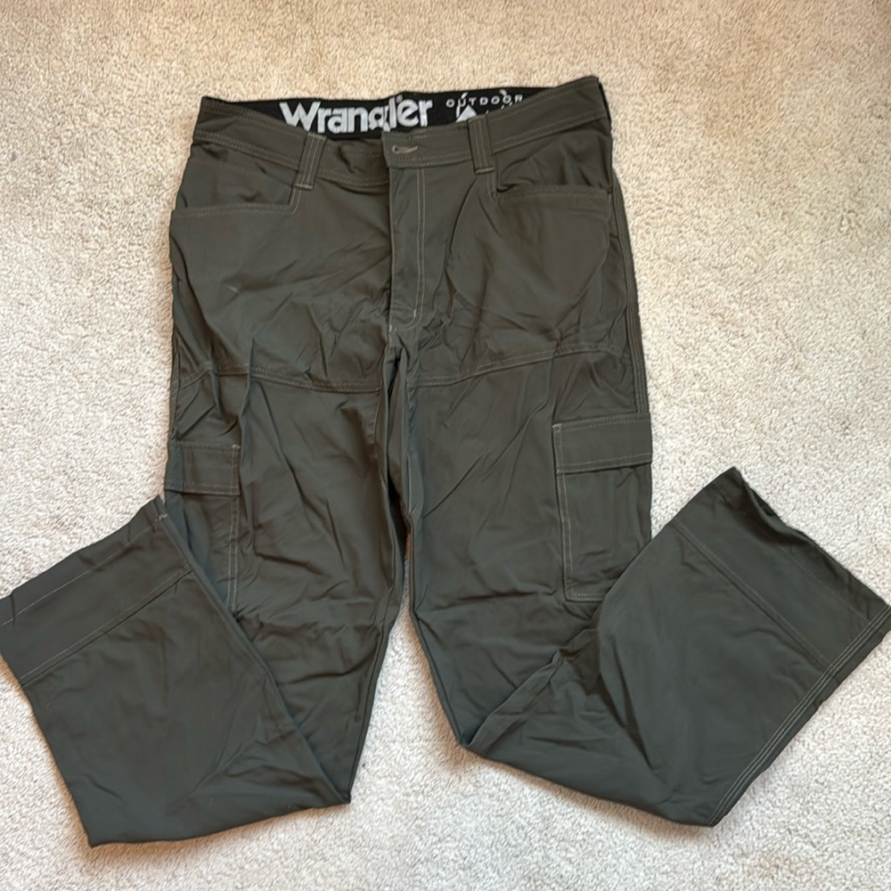 Wrangler outdoor men’s hiking pants 34x32